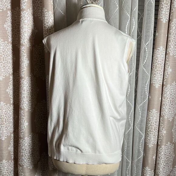 Dress Barn white sleeveless mock Turtleneck top Size 14/16 - Picture 4 of 8